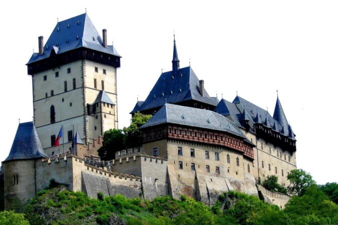 Fairytale Karlstejn Castle in Retro-Style Car