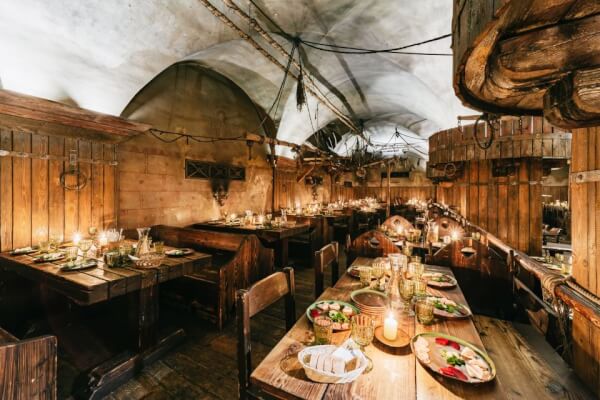 Medieval Dining Experience in Prague